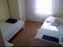 Apartments Duskica - close to the sea: A1(4+1) Petrcane - Zadar riviera  - Apartment - A1(4+1): bedroom
