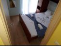 Apartments Mediteran - private parking: A1(2+1) Privlaka - Zadar riviera  - Apartment - A1(2+1): bedroom