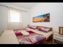 Apartments Gavro - 20 m from the sea: A1(4), A2 (2+2) Vir - Zadar riviera  - Apartment - A1(4): bedroom