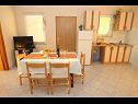 Apartments Mladen - family friendly & amazing location: A1(5), A2(2), A3(3+1) Vrsi - Zadar riviera  - Apartment - A1(5): kitchen and dining room