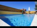 Apartments Suza - relaxing & beautiful: A1(2+2), A2(4+2) Zadar - Zadar riviera  - swimming pool