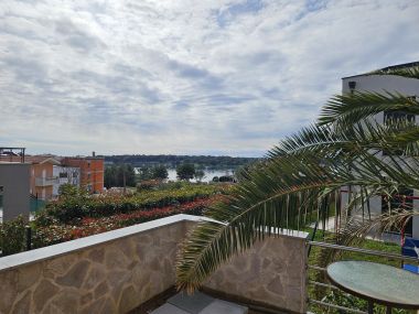 Apartments Želja - sea view: A1(8) Medulin - Istria 