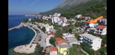 Apartments Gogi - 100 m from beach: A6(4+1), A1(2+1), A2(2+1), A8(4+2) Zivogosce - Riviera Makarska 
