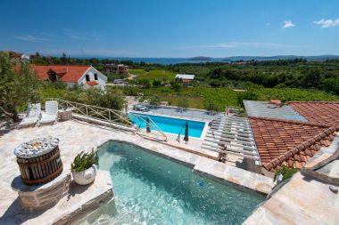 Holiday home Three holiday homes: H1 Azur (4), H2 Wood (4), H3 Ston (4+2) Orebic - Peljesac peninsula  - Croatia