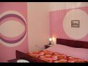Apartments Nebo - 80 m from beach: A1 Zeleni (2), A2 Plavi (3), A3 Ljubicasti (4) Pakostane - Riviera Biograd  - Apartment - A3 Ljubicasti (4): bedroom