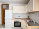 Apartments Vese - 100 m from beach: A1(2+2), A2(2+2), A3(5+3), A4(2+2) Sveti Petar - Riviera Biograd  - Apartment - A2(2+2): kitchen