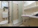 Holiday home Jadranka - comfortable and big terrace H(6+1) Supetar - Island Brac  - Croatia - H(6+1): bathroom with toilet