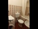 Apartments Bor - cosy & afordable: A1(3) Supetar - Island Brac  - Apartment - A1(3): bathroom with toilet