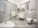 Apartments Mari - with pool: A1(7) Supetar - Island Brac  - Apartment - A1(7): bathroom with toilet