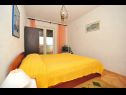 Apartments Bal - 400 m from beach: A2(2), A3(6) Supetar - Island Brac  - Apartment - A3(6): bedroom