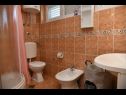 Apartments Val - 300 m to the beach: SA1 (2+1), A2(5+2) Supetar - Island Brac  - Apartment - A2(5+2): bathroom with toilet