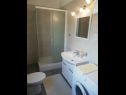 Apartments Bal - 400 m from beach: A2(2), A3(6) Supetar - Island Brac  - Apartment - A2(2): bathroom with toilet