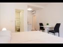 Apartments Antonia - 270m to sea: A4 Green(2+2), SA2 Silver(2), A1Blue(2), SA3 Gold(2) Mastrinka - Island Ciovo  - Studio apartment - SA3 Gold(2): bedroom