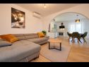 Apartments Natali - 5 M from the beach : A6(4+1) Okrug Gornji - Island Ciovo  - Apartment - A6(4+1): living room