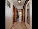 Apartments Mihovilovic - 50 m from beach: A1(4), A2(6+1), A3(4+2), A4(2+1) Slatine - Island Ciovo  - Apartment - A2(6+1): hallway