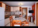 Apartments Mihovilovic - 50 m from beach: A1(4), A2(6+1), A3(4+2), A4(2+1) Slatine - Island Ciovo  - Apartment - A4(2+1): kitchen and dining room