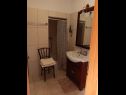 Apartments Draga - traditional & in center: A1(2+2), A2(2+2), SA1(2+2), SA2(2+1) Vrboska - Island Hvar  - Apartment - A2(2+2): bathroom with toilet