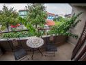 Apartments Mondina - sea view and garden: A1(4), A2(3+1), SA3(2) Banjole - Istria  - Apartment - A2(3+1): terrace view