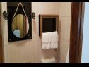 Apartments and rooms Perstel - with parking : A3(2), A4(2), R1(2) Marcana - Istria  - Apartment - A3(2): bathroom with toilet