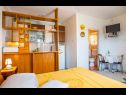 Apartments and rooms Gracia - with great view: SA1(2), SA2(2) Rabac - Istria  - Studio apartment - SA2(2): living room