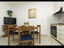 Apartments Dijana - 20m from the sea A1 Antica(4+1), A2 Diana(2+1), A3 Mirela(2+1) Prigradica - Island Korcula  - Apartment - A2 Diana(2+1): kitchen and dining room