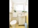 Apartments Buza SA2(2) Vrbnik - Island Krk  - Studio apartment - SA2(2): bathroom with toilet
