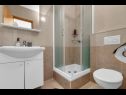 Apartments Anka - amazing location: SA1(3), SA2(4), SA3(4), SA4(2+2), SA5(2+2), SA6(2), SA7(4), A8(4+2), SA9(2+1), SA10(2), A11(2+2), SA13(4) Brela - Riviera Makarska  - Studio apartment - SA2(4): bathroom with toilet