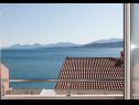 Apartments Ruzica - with sea view: A1 - plavi(3+2), A2 - (2+2), A3 - zuti(3+2) Igrane - Riviera Makarska  - Apartment - A2 - (2+2): terrace view
