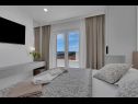 Apartments Prgo - with view and parking: A1(6), A2(6), A3(4) Makarska - Riviera Makarska  - Apartment - A3(4): bedroom