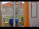 Apartments Ivi - big parking and courtyard SA2(3), SA4(2+1), SA3(2+1), SA5(2+1), SA6(2+1) Makarska - Riviera Makarska  - Studio apartment - SA2(3): terrace