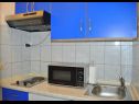 Apartments Ivi - big parking and courtyard SA2(3), SA4(2+1), SA3(2+1), SA5(2+1), SA6(2+1) Makarska - Riviera Makarska  - Studio apartment - SA5(2+1): kitchen