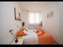 Apartments JoviZ - 20m from the sea A1(3+1) Makarska - Riviera Makarska  - Apartment - A1(3+1): bedroom
