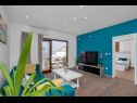 Apartments Prgo - close to center & parking: A(6) Makarska - Riviera Makarska  - Apartment - A(6): living room