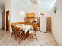 Apartments Tomo - 10 m from beach: A1(2+2), SA2(2) Zaostrog - Riviera Makarska  - Apartment - A1(2+2): kitchen and dining room