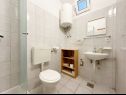 Apartments Tomo - 10 m from beach: A1(2+2), SA2(2) Zaostrog - Riviera Makarska  - Studio apartment - SA2(2): bathroom with toilet
