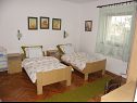 Apartments Ruzica - 50 m from sea: A1 Mali (2+1), A2 Veliki (4+1) Jezera - Island Murter  - Apartment - A1 Mali (2+1): bedroom