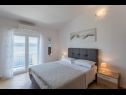 Apartments Nina - sea view family apartments SA1A(3), A1Donji(2+1), A3(6), A4(4+1), A5(6), A6(4) Celina Zavode - Riviera Omis  - Apartment - A4(4+1): bedroom