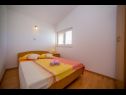 Apartments Saga 2 - with swimming pool A6(4+1), A7 (2+2), A8 (4+1) Lokva Rogoznica - Riviera Omis  - Apartment - A6(4+1): bedroom