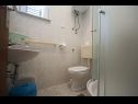 Apartments Stipica - 100 m from beach: A1(3+2), A3(2+2), SA4(2), A5(2+2) Ruskamen - Riviera Omis  - Studio apartment - SA4(2): bathroom with toilet