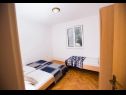 Apartments Sea View - 250 m from sea: A1 Grande(7+1), A2 Vila Jadrana(2+1) Suhi Potok - Riviera Omis  - Apartment - A1 Grande(7+1): bedroom