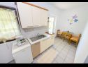 Apartments San - comfortable and great location: A1(4), A2(2+2), A3(2+2) Povljana - Island Pag  - Apartment - A2(2+2): kitchen and dining room