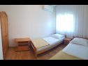 Apartments Jope - 60 m from beach: A1(4), A2(4), A3(4+2), A4(6+1), A5(4), A6(2), A7(2+1), A8(2+1), SA9(2), SA10(2), SA11(2) Stara Novalja - Island Pag  - Apartment - A6(2): bedroom