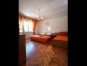 Apartments Tiho - 300 m from sea: A1(2), A2(4+2), A3(2) Supetarska Draga - Island Rab  - Apartment - A2(4+2): bedroom
