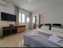 Apartments Jere - modern and near the sea: SA1(2) Brodarica - Riviera Sibenik  - Studio apartment - SA1(2): interior