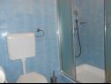 Apartments Desy - free parking & BBQ: SA1(2+2), SA2(2+2), A3(4+2) Srima - Riviera Sibenik  - Studio apartment - SA2(2+2): bathroom with toilet