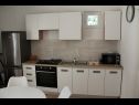 Apartments Big - free parking: A1 Lovre (2+1), A2 Lana (3) Vodice - Riviera Sibenik  - Apartment - A1 Lovre (2+1): kitchen and dining room