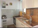 Apartments Tonci - 30 m from beach: A1 Doli (2+1), A2 Gori (2+1) Kali - Island Ugljan  - Apartment - A1 Doli (2+1): kitchen