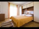 Apartments Ljilja - 10m from the sea with parking: A2(2+2), A3(2+2), A4(12) Nin - Zadar riviera  - Apartment - A4(12): bedroom