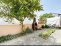 Apartments JoRa - family friendly with parking space: A1-Angel(4), A2-Veronika(4) Nin - Zadar riviera  - courtyard
