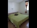 Apartments Mari - 100 m from beach: A1(4), A2(4) Petrcane - Zadar riviera  - Apartment - A2(4): bedroom